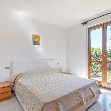 Lägenhet Pet Friendly In Lugana Di Sirmione