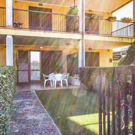 Pet Friendly In Lugana Di Sirmione * San Martino della Battaglia