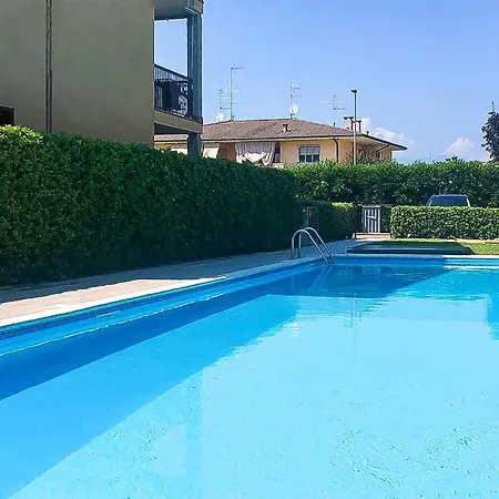 Pet Friendly In Lugana Di Sirmione * San Martino della Battaglia